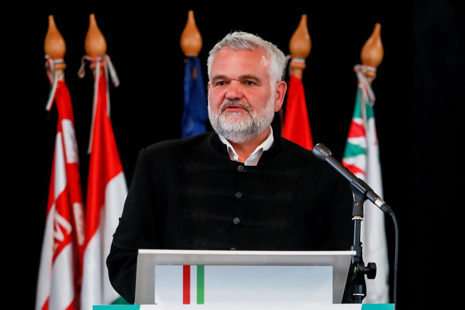 Az utolsó pillanatban a visszalépett a Jobbik nyíregyházi jelöltje