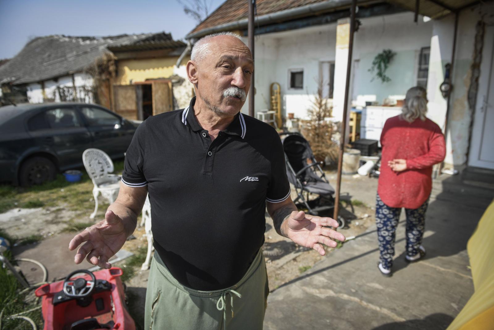 „Az a baj, hogy sok itt a megtévesztett ember, akik mindent elhisznek, amit a köztévében látnak”