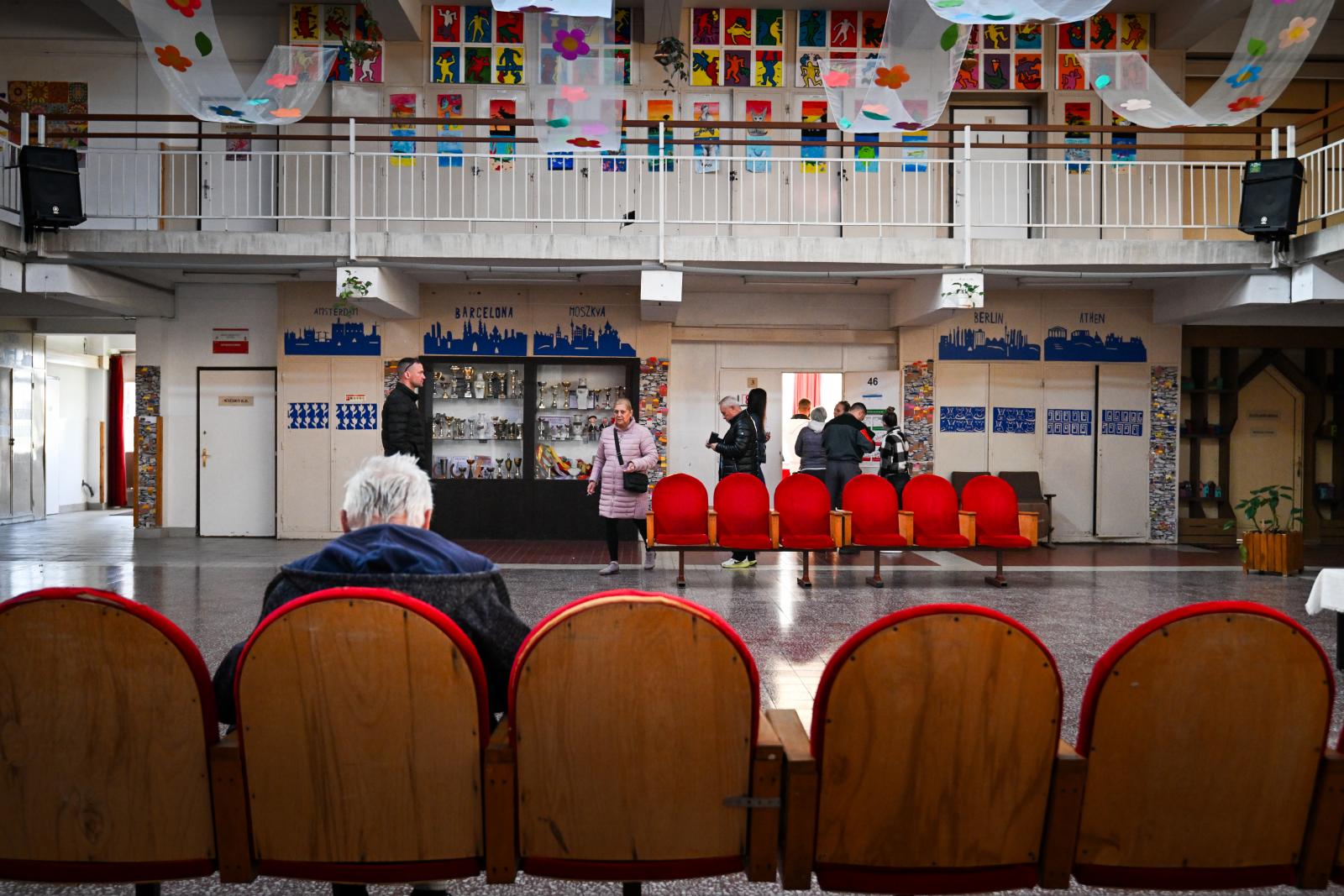 Avas-lakótelep, április 12. 