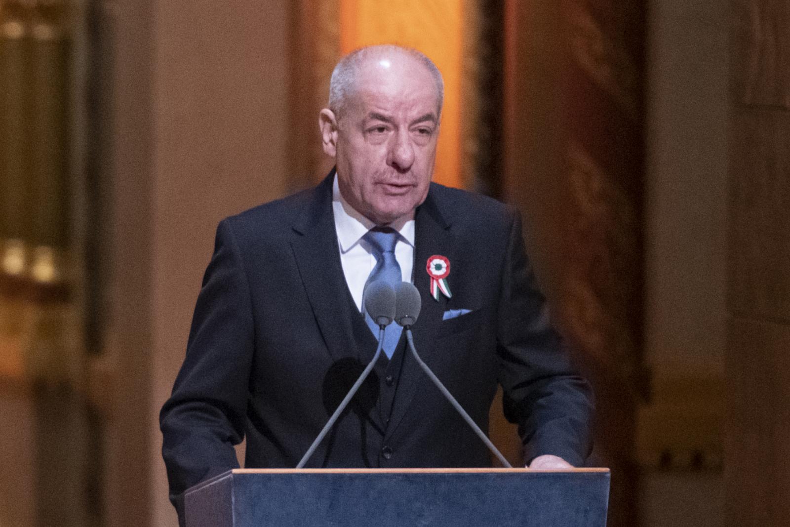 Magyar Péter elfogadta Sulyok Tamás meghívását a személyes találkozóra