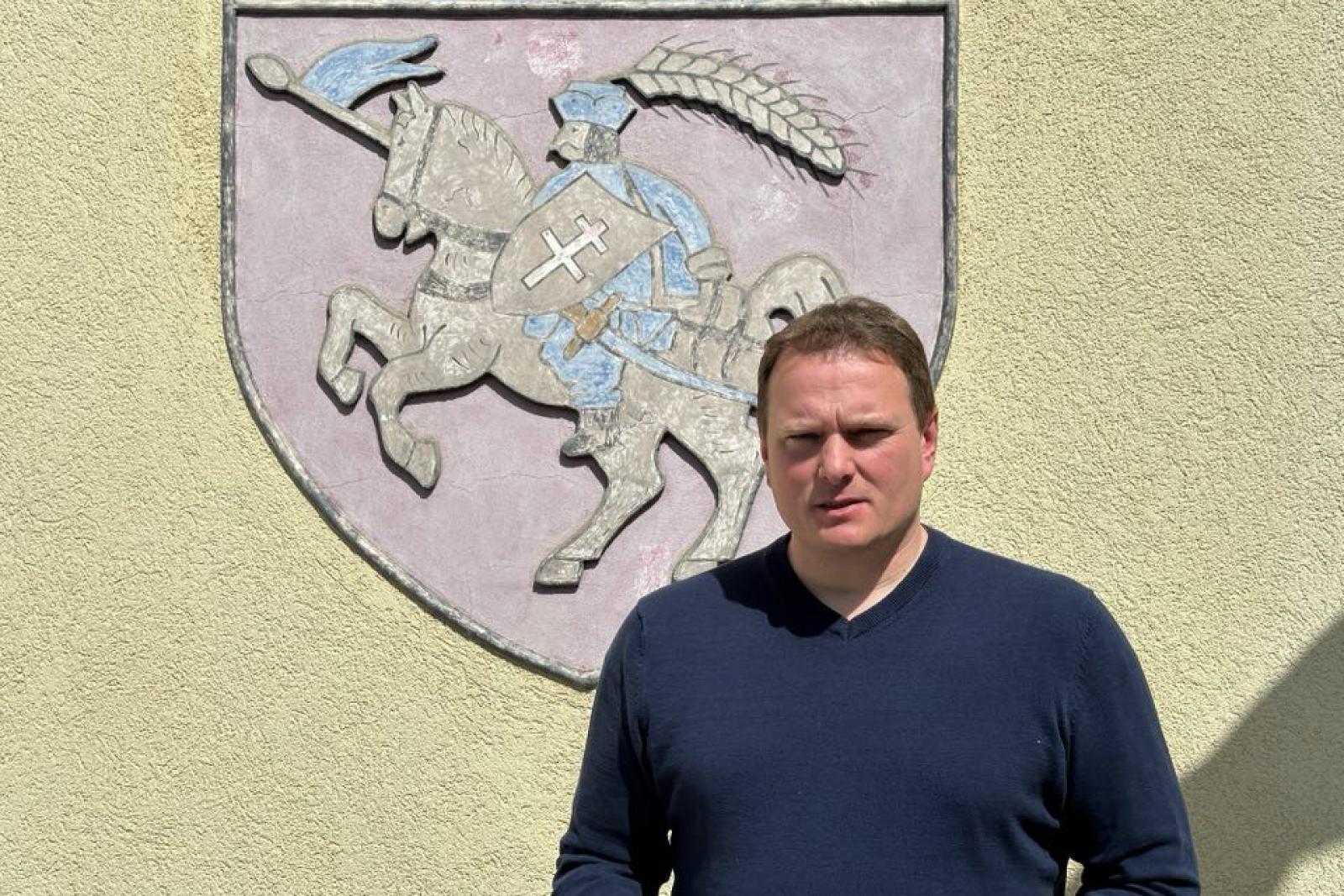 „Ez a település többet érdemel” – Lemondott Lovasberény fideszes polgármestere