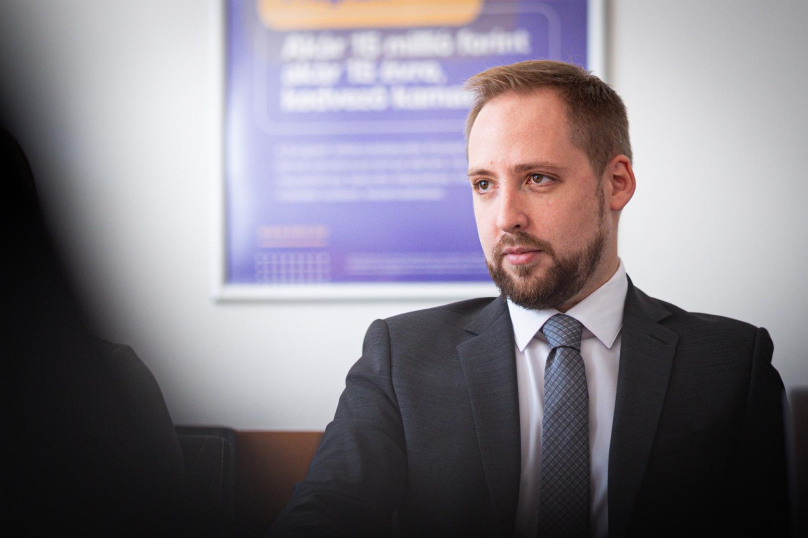 Kele János lemondásra szólította fel Szöllősi Györgyöt, a Nemzeti Sport főszerkesztőjét