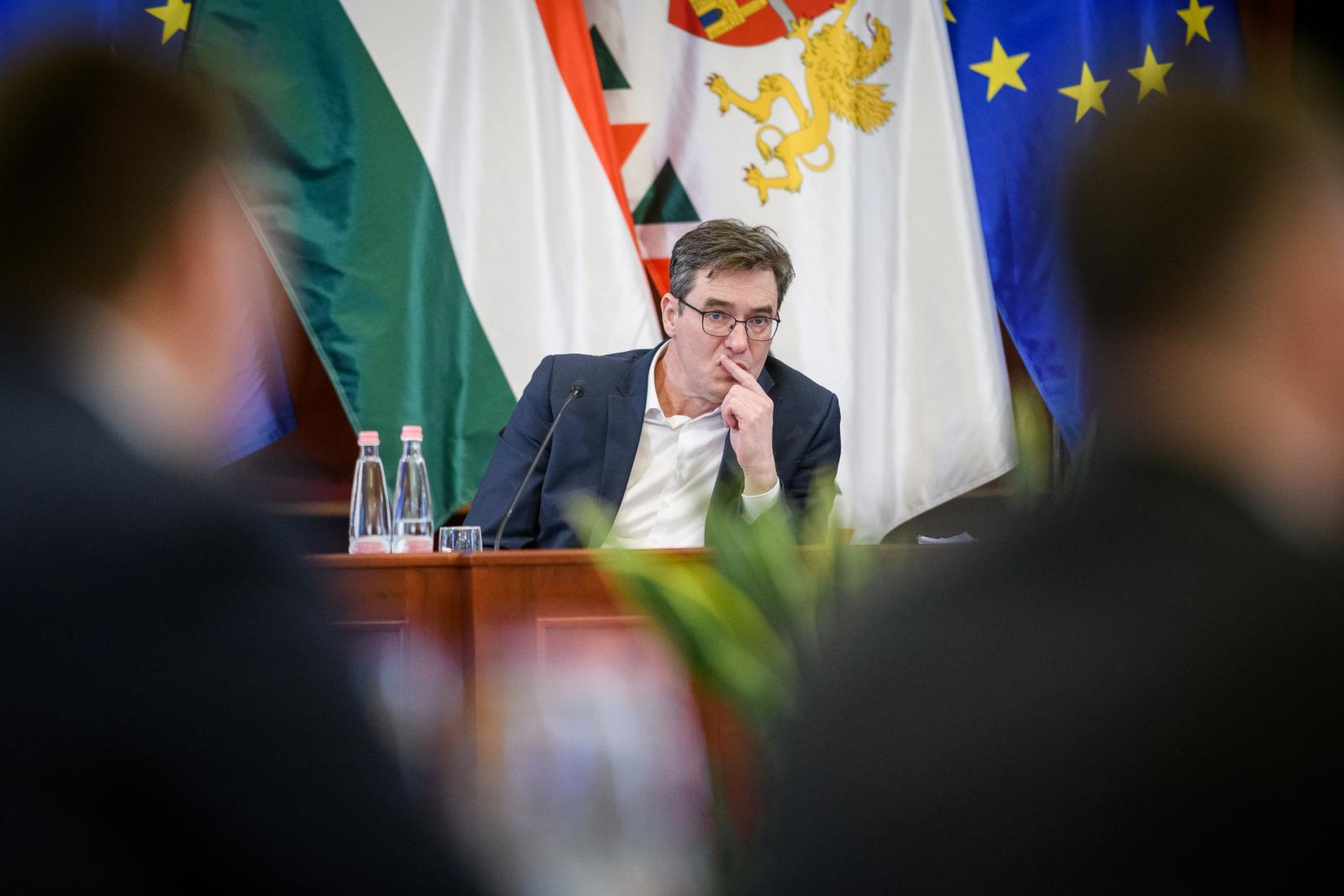 Fordulat és rendszerváltás az önkormányzatoknál