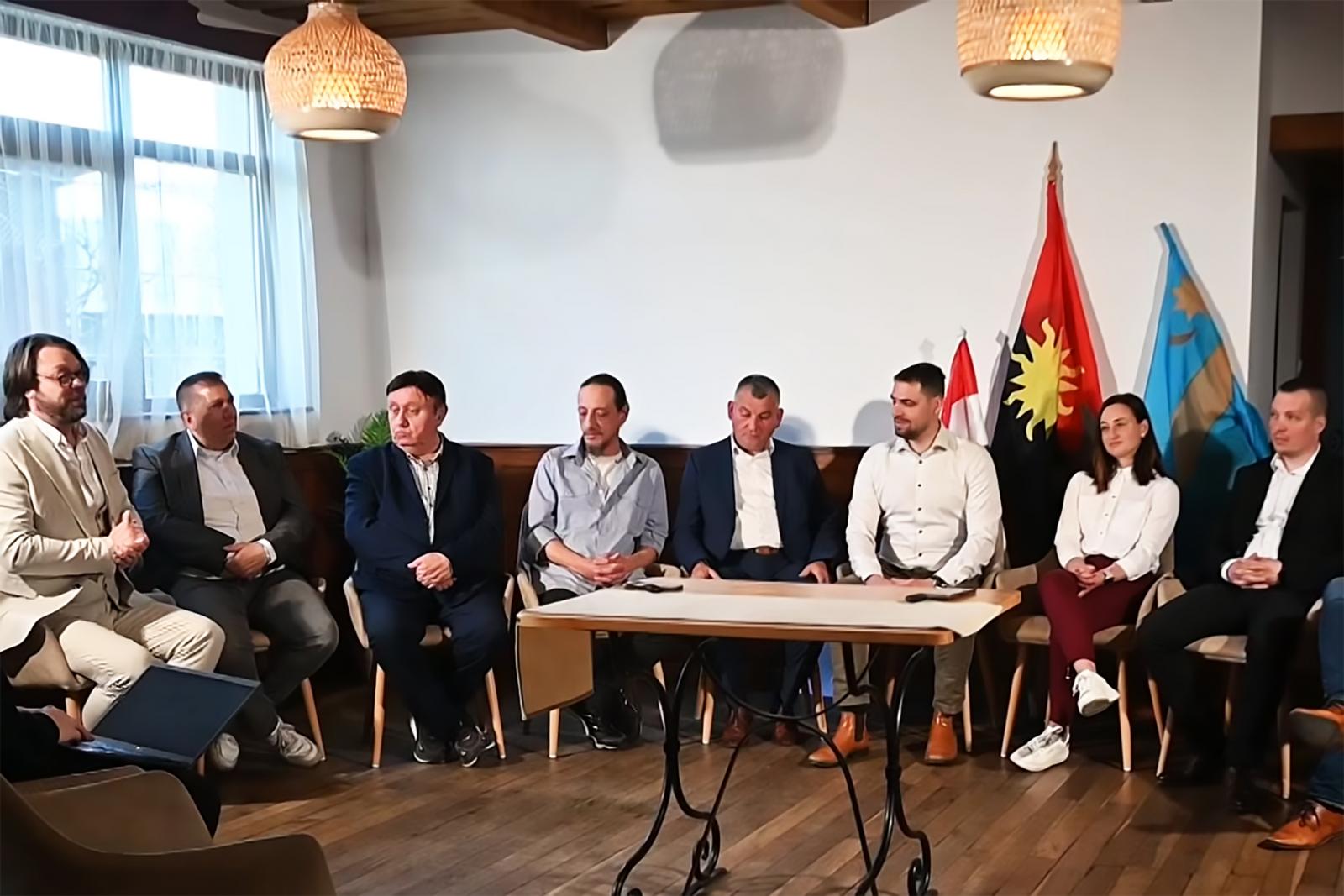 A Tisza Párt győzelme nyomán megalakult és párbeszédre törekszik a Változás Erdélyért Egyesület