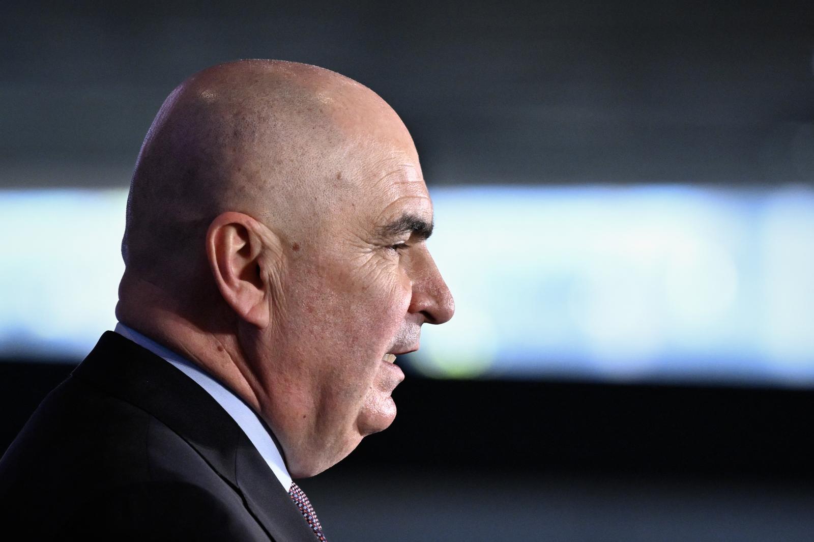 Bukás szélén a román kormány: megvonták a támogatást Ilie Bolojan liberális kormányfőtől a szociáldemokraták