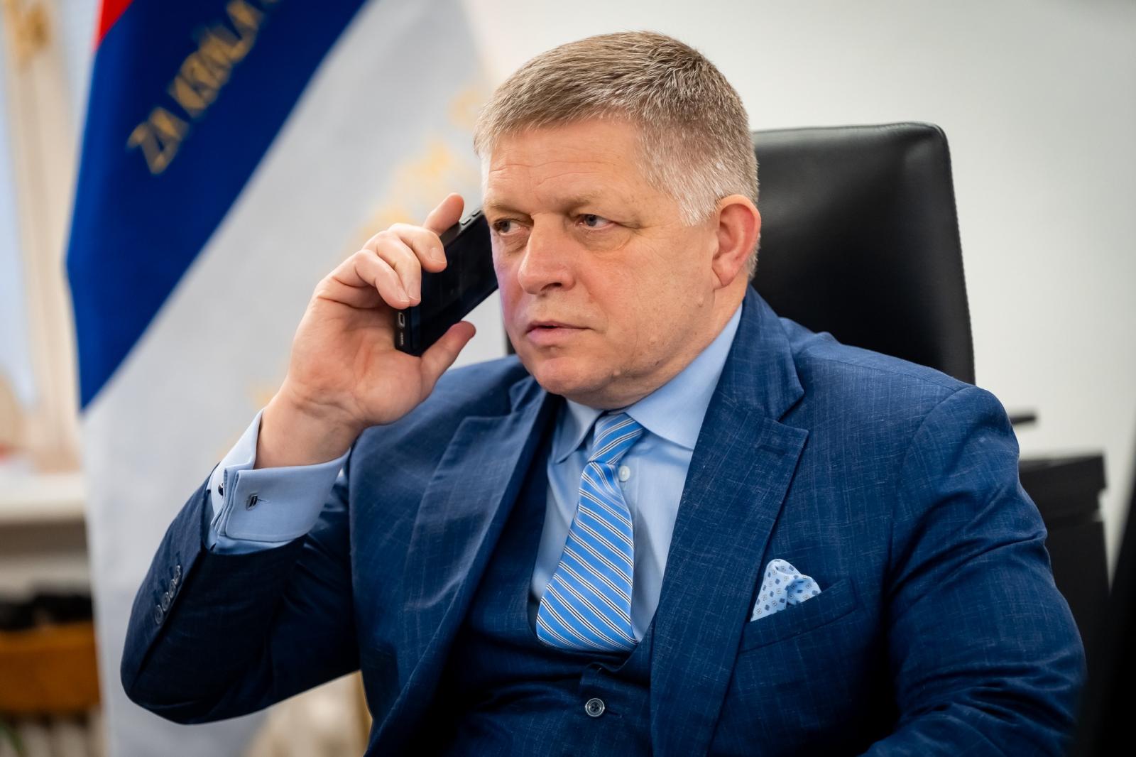 Robert Fico telefonon beszélt Magyar Péterrel, úgy tűnik, a Beneš-dekrétumok miatt lesz konfliktus közöttük