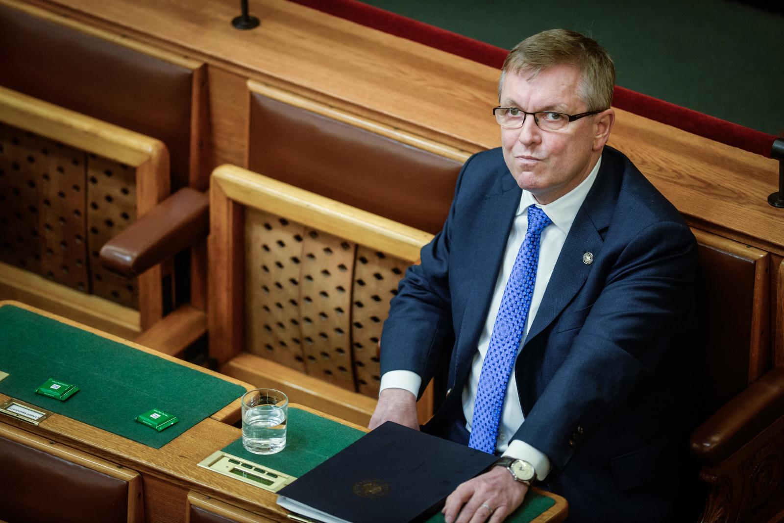 Megszólalt Matolcsy György, szerinte megalapozatlan vádak érték, áll a vizsgálatok elé