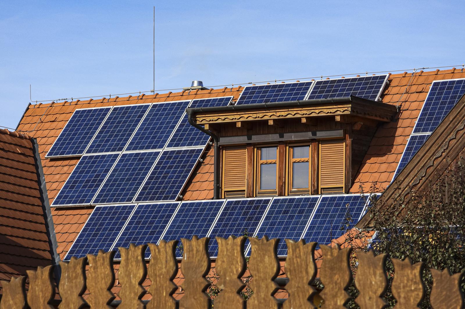Világelső a magyar napenergia-termelés, az érdekvédők finomhangolásról küldtek javaslatokat Kapitány Istvánnak