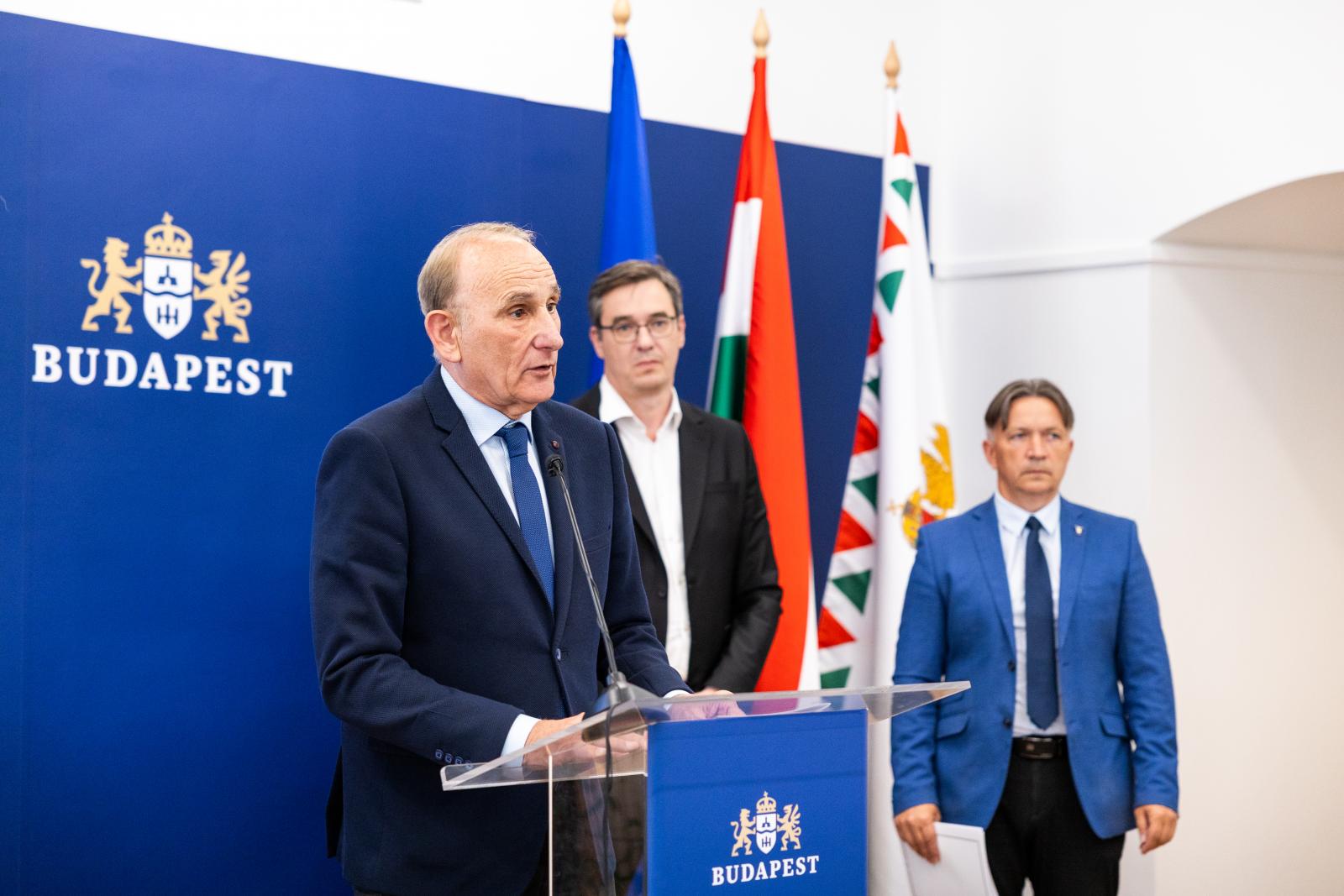 Magyar Péter mélyen benyúlna a polgármesteri zsebekbe, kitört a felháborodás