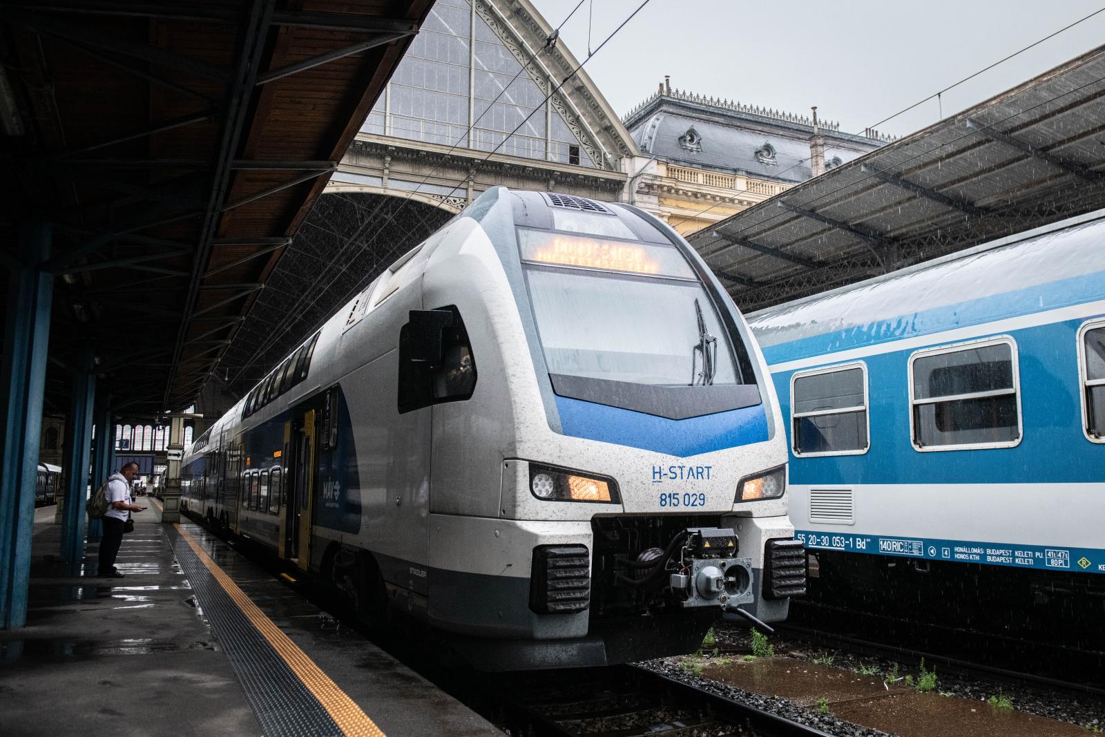 Vitézy Dávid közölte, lecserélik az InterCity-flottát