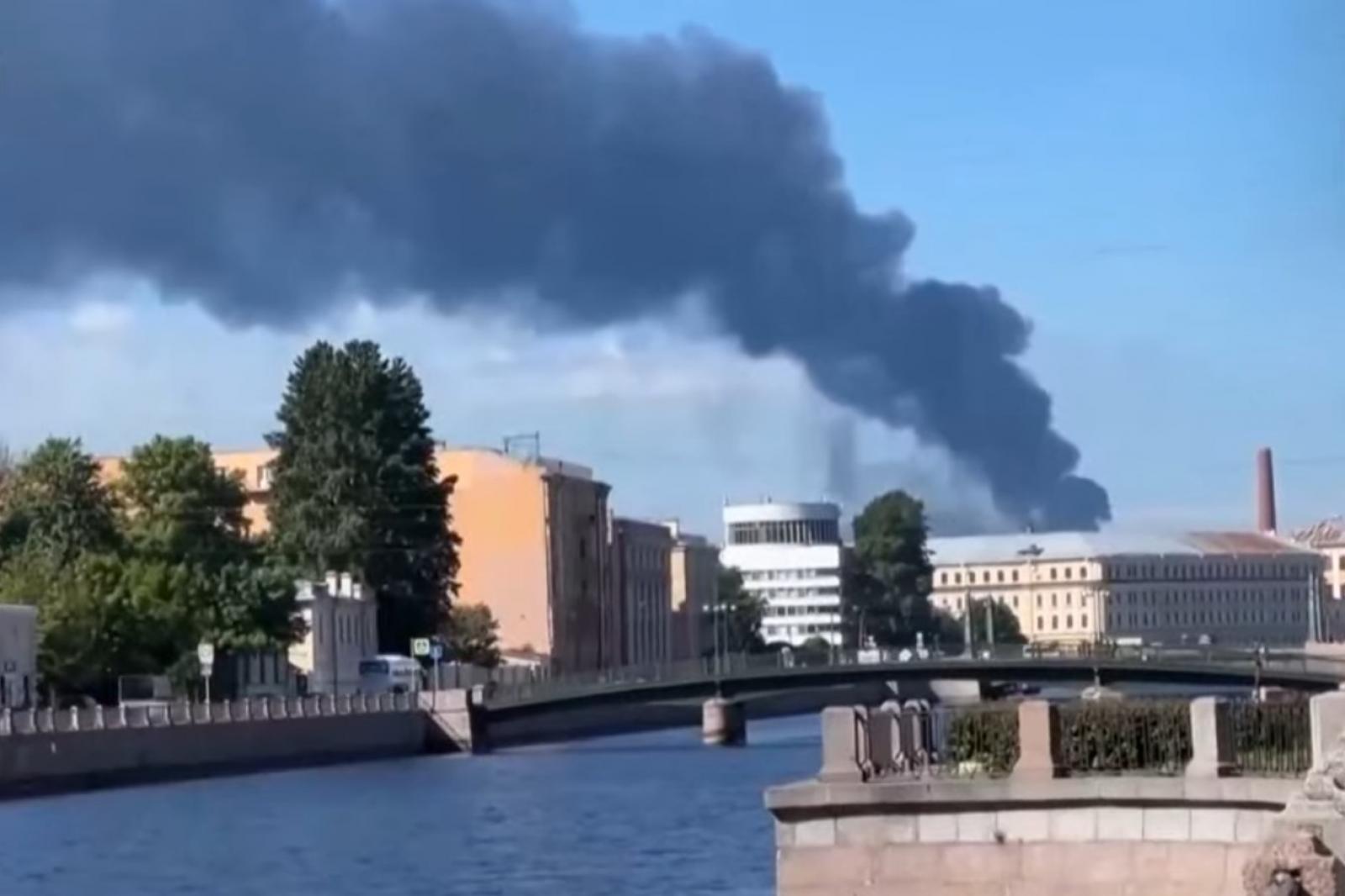 Ismét dróntámadás érte Szentpétervárat, egy nappal azután, hogy Vlagyimir Putyin felszólalt a városban