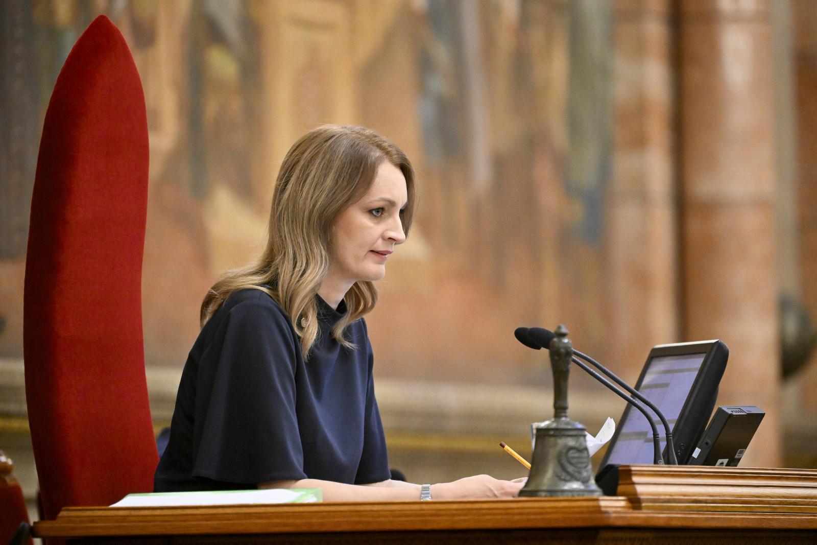 Forsthoffer Ágnes: A hatályos vagyonnyilatkozati rendszer egy korrupcióban érdekelt hatalom érdekét szolgálta