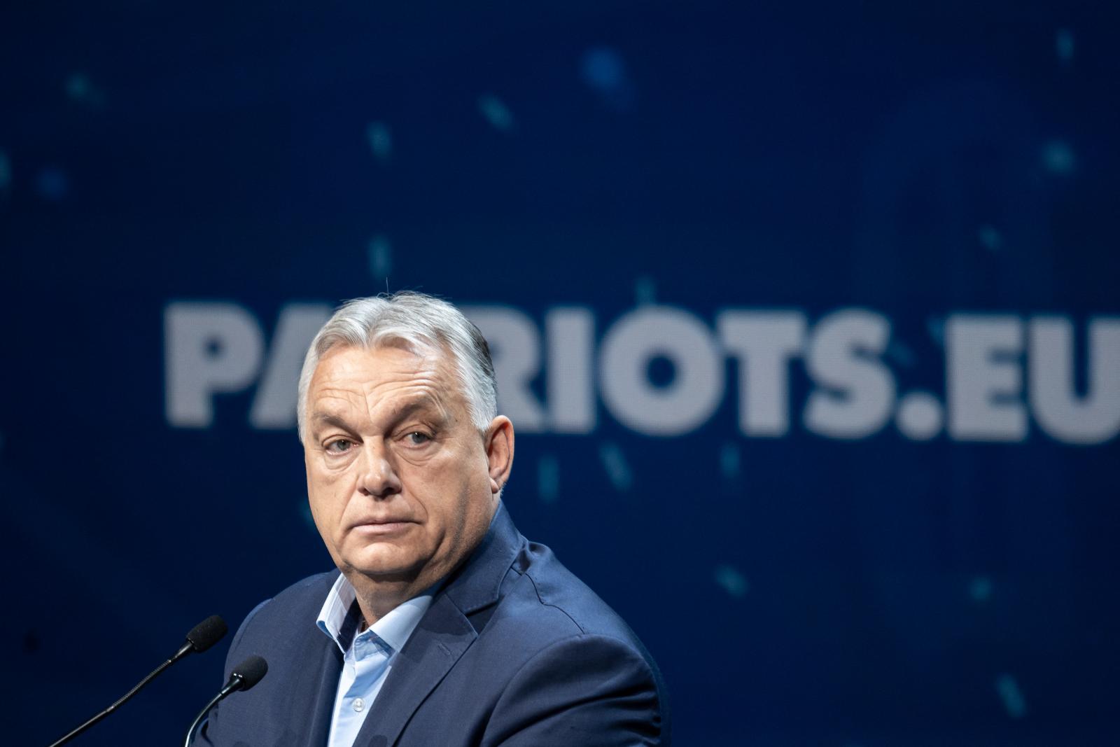 Orbán Viktor először utazik választási veresége után Brüsszelbe