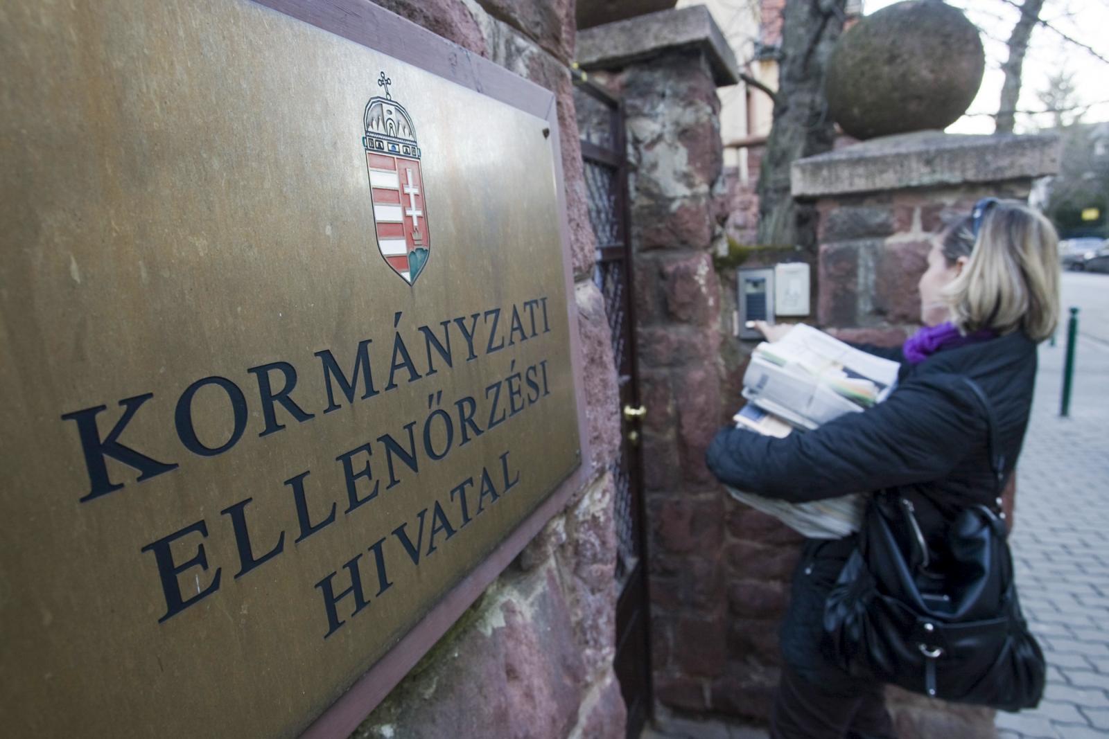 Magyar Péter menesztette a Kormányzati Ellenőrzési Hivatal elnökét