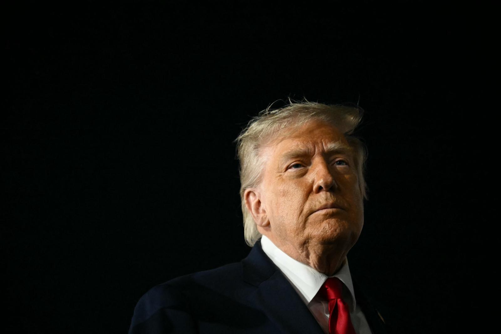 Donald Trump szerint két-három napon belül megszülethet az iráni békemegállapodás