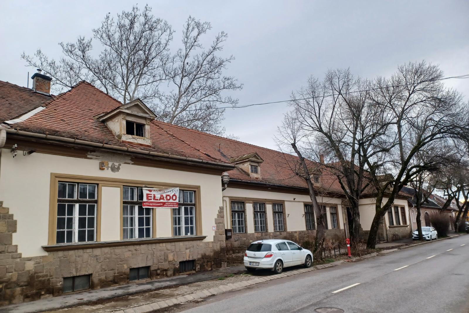 Tűnnek el Eger régi, ikonikus épületei, helyi építészek a még meglévő, értékes házak védelembe vételét sürgetik