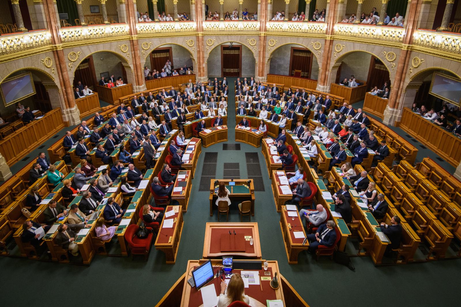 Jön a rendkívüli ülés, hogy senki ne ússza meg többé a hamis vagyonnyilatkozatát