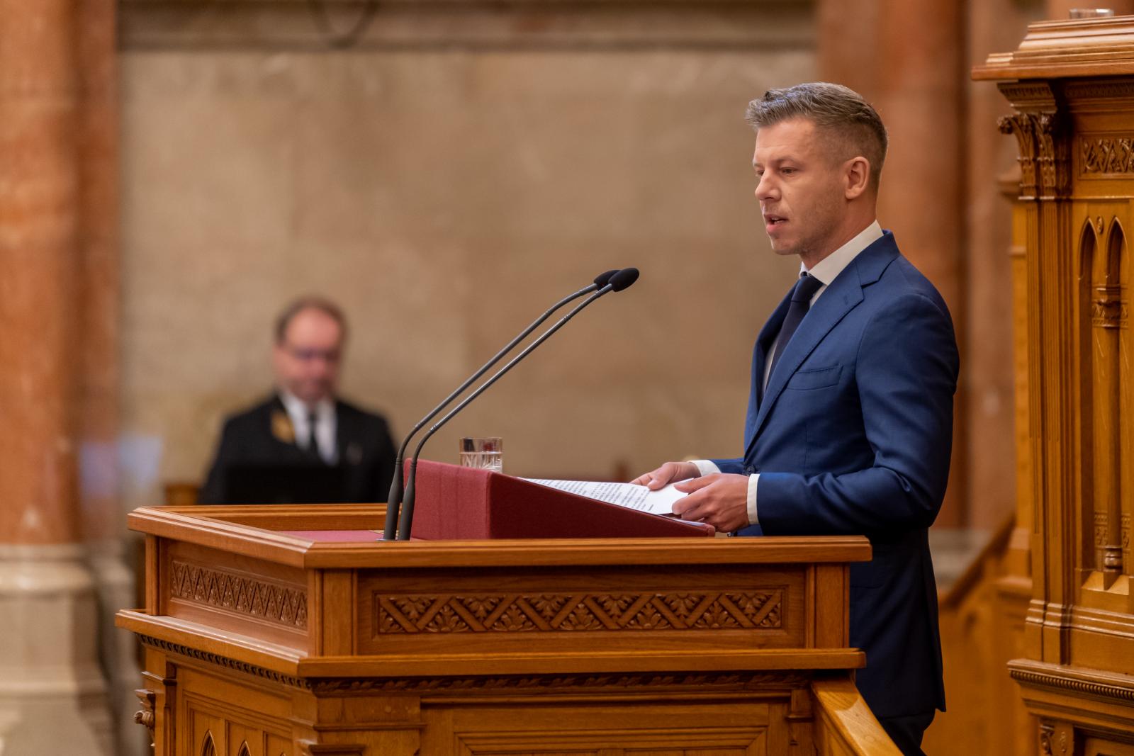 Magyar Péter: Kórházi klíma- és hűtőberendezés javítási és fejlesztési programot indít a kormány