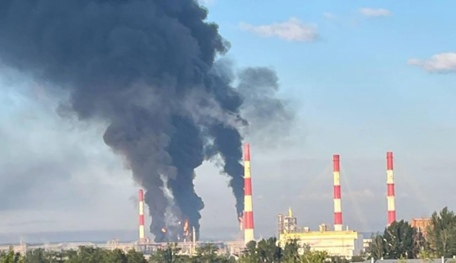 900 kilométerre a frontvonaltól csapódtak be ukrán rakéták több orosz célpontba