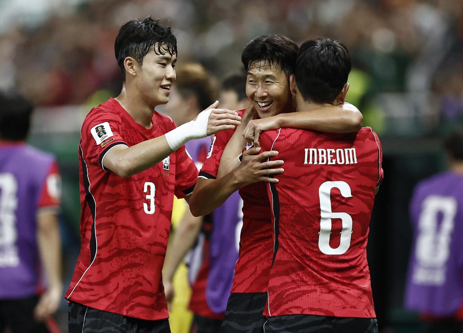 Hátrányból fordítva győzött a csehek ellen Dél-Korea
