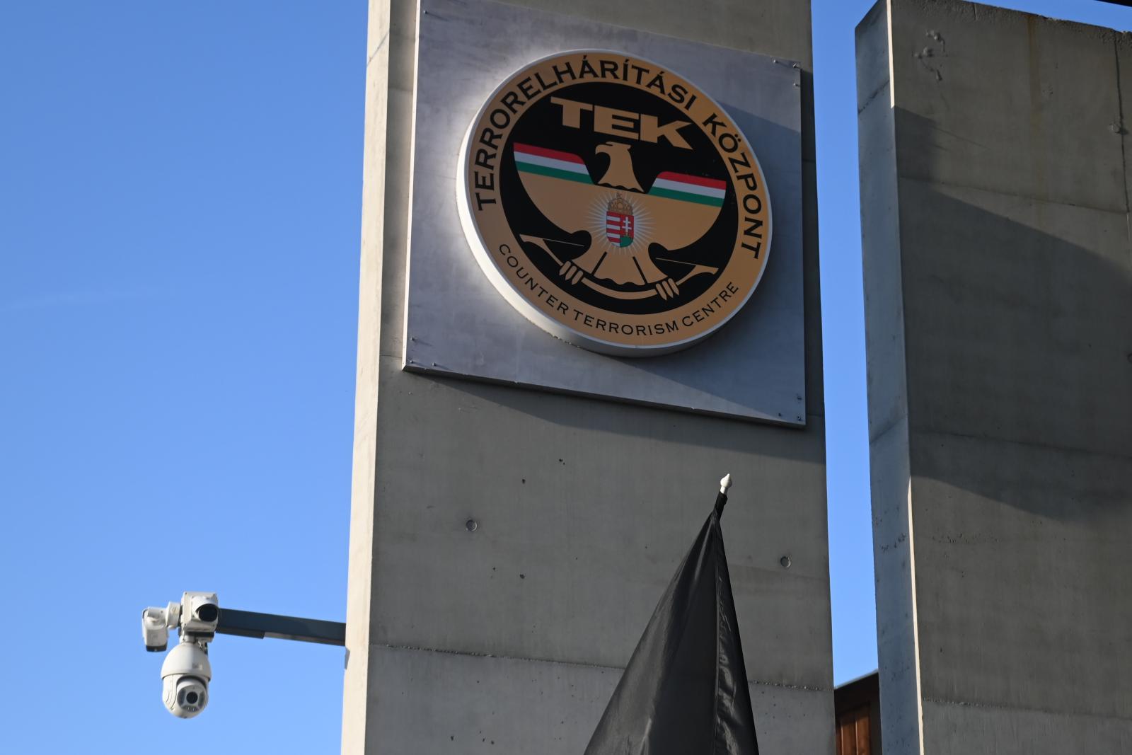 Feldarabolhatják a TEK-et