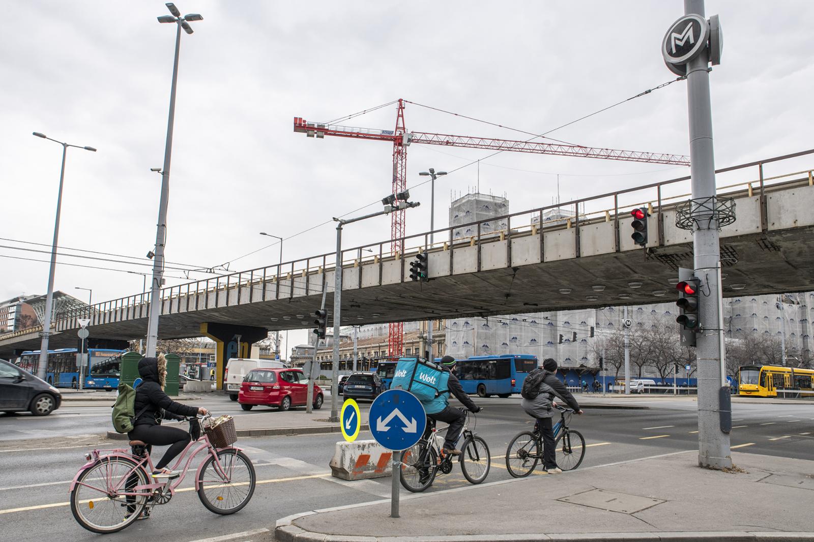 Föld felett és föld alatt is teljesen megújulhat a Nyugati tér, hozzányúlnak a horroralagúthoz is