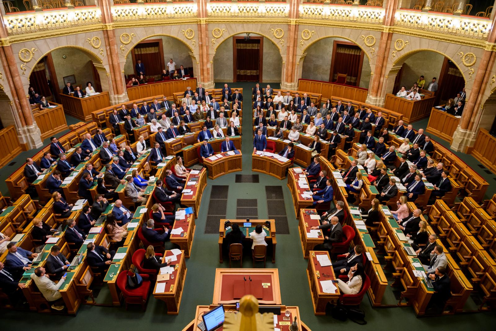 Közzétették a nem országgyűlési képviselő kormánytagok vagyonnyilatkozatát
