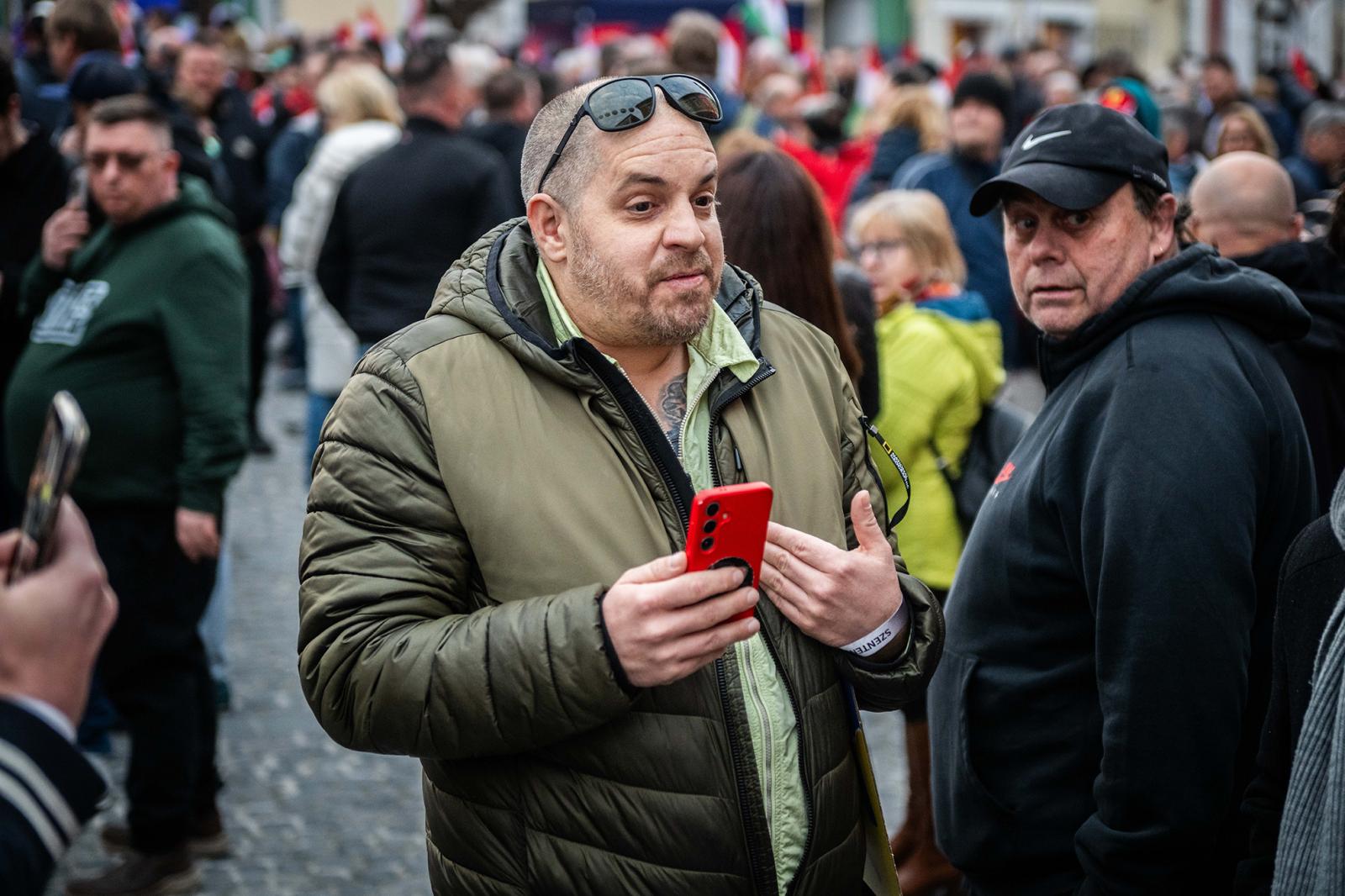 Házkutatást tartottak Bede Zsoltnál, lefoglalták az adathordozóit
