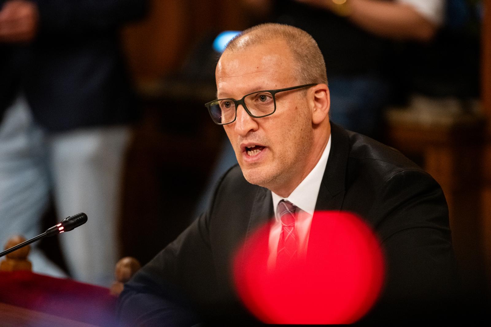 Tarr Zoltán szerint a médiatörvény módosítása néhány héten belül átfuthat a parlamenten