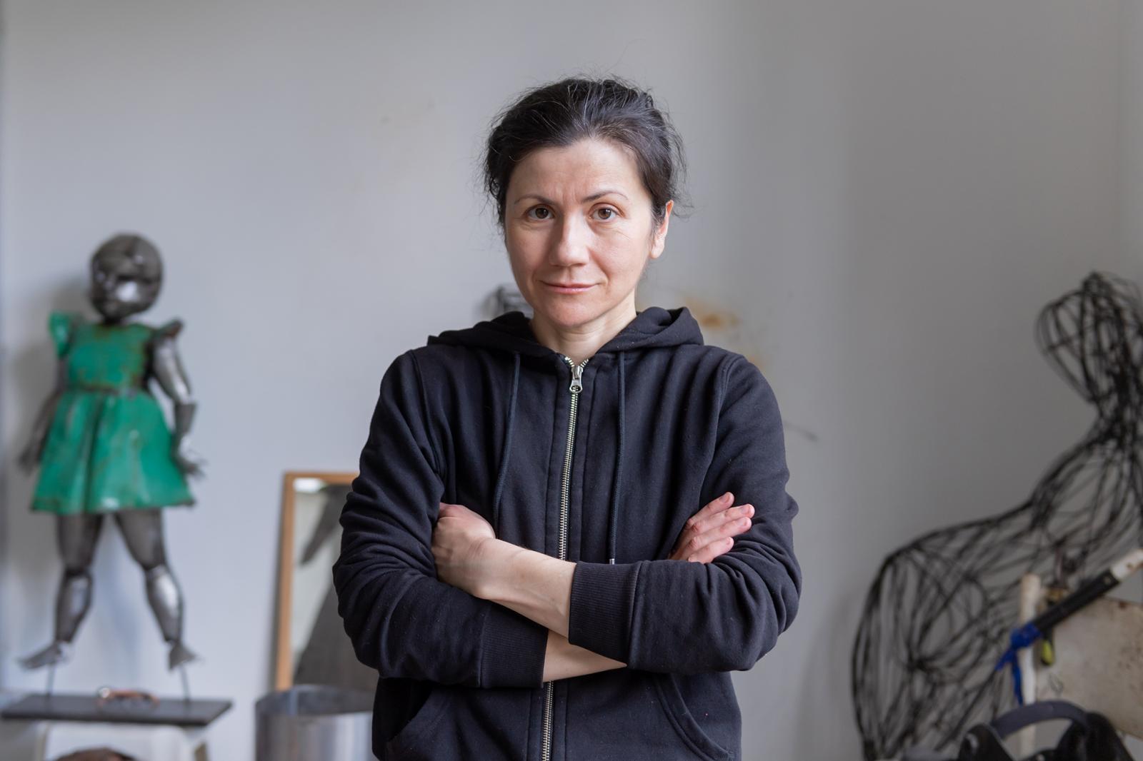 „A lyány elvitte a kutyaláncot”