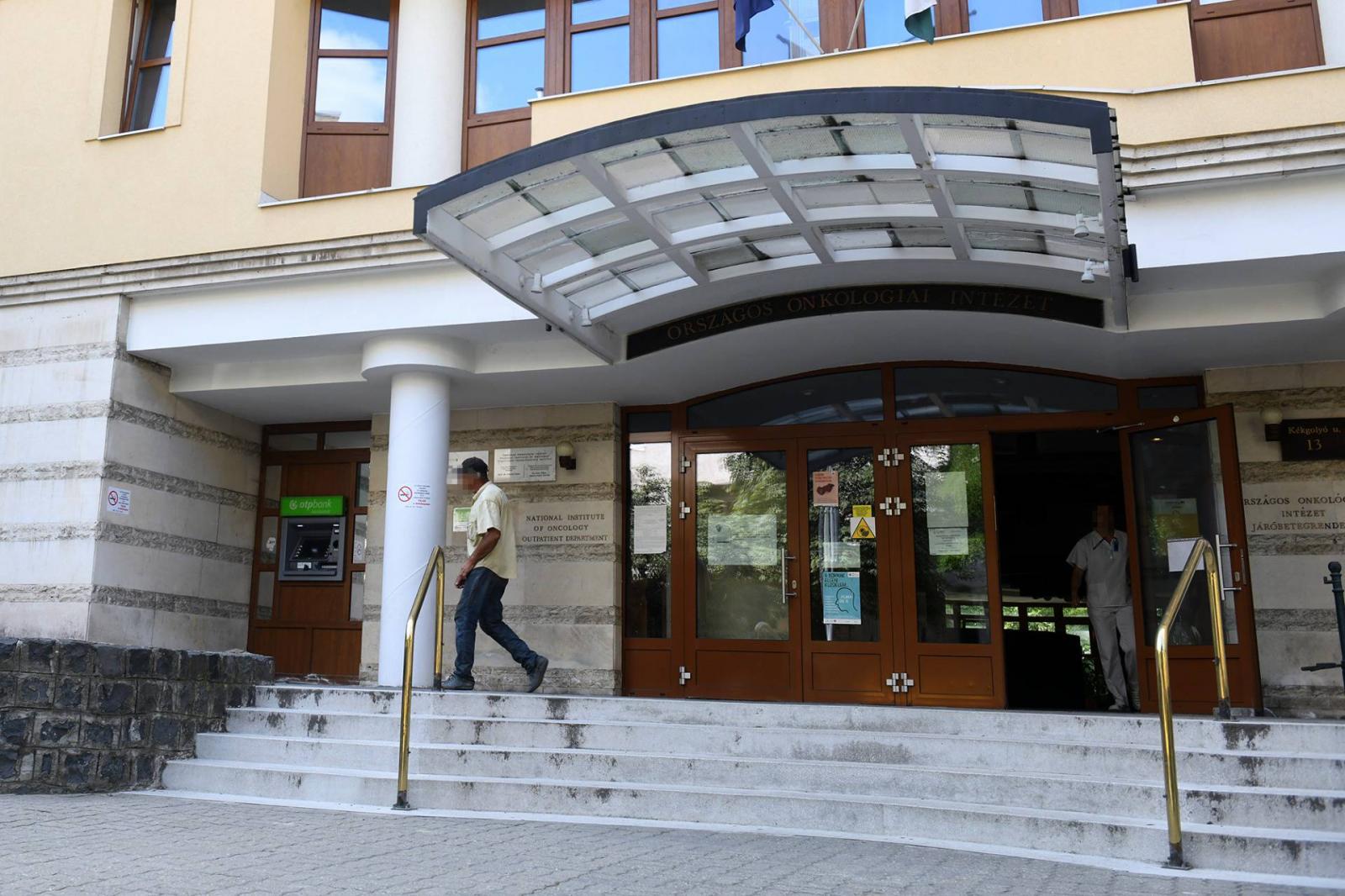 Meghibásodott a klíma az Onkológiai Intézet egyik épületében, módosítani kellett a műtéti rendet