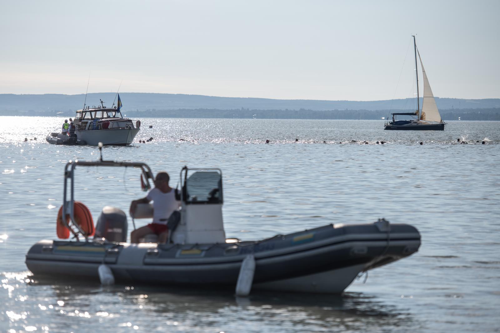 Balaton-átúszás: az alacsony vízállás miatt különleges intézkedésekről döntöttek