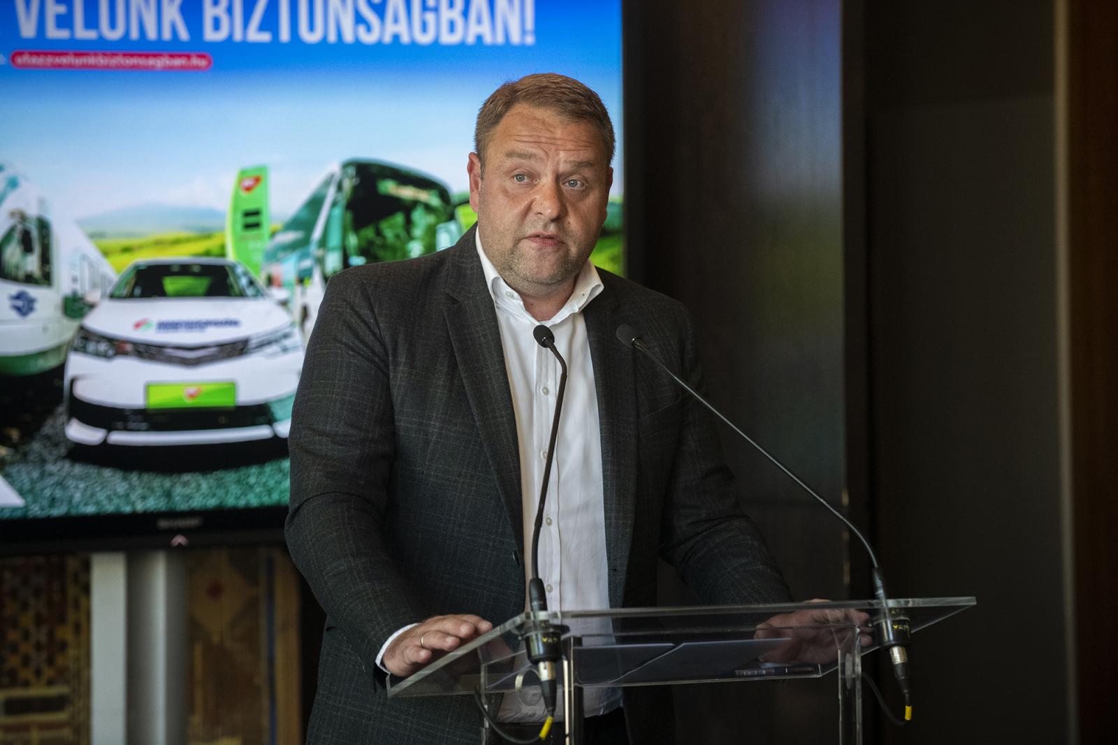 Guller Zoltán bukta ezt is, visszahívták a Magyar Turisztikai Ügynökség igazgatóságából