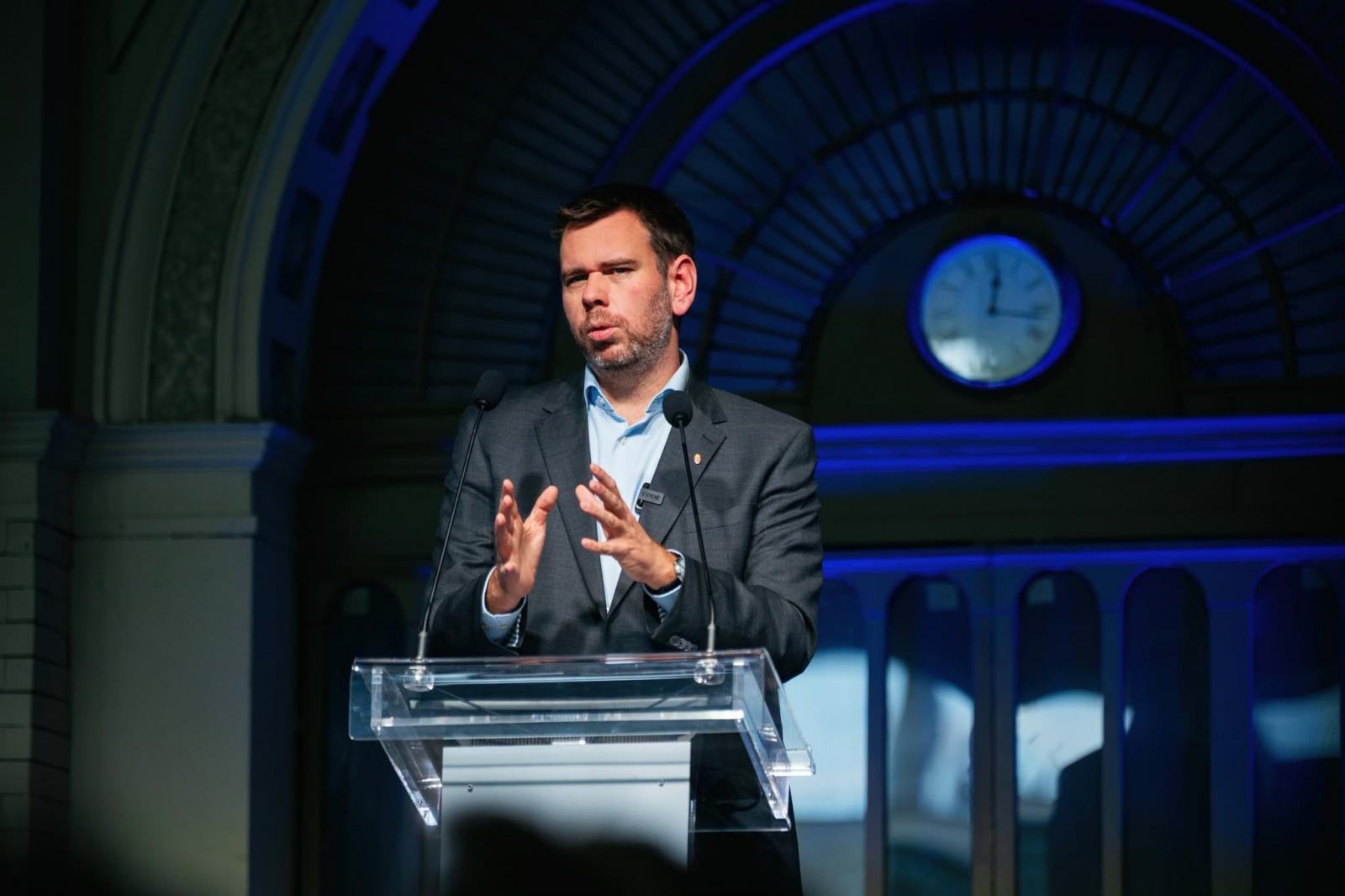 Vitézy Dávid jelezte, zéró tolerancia van a korrupcióval szemben