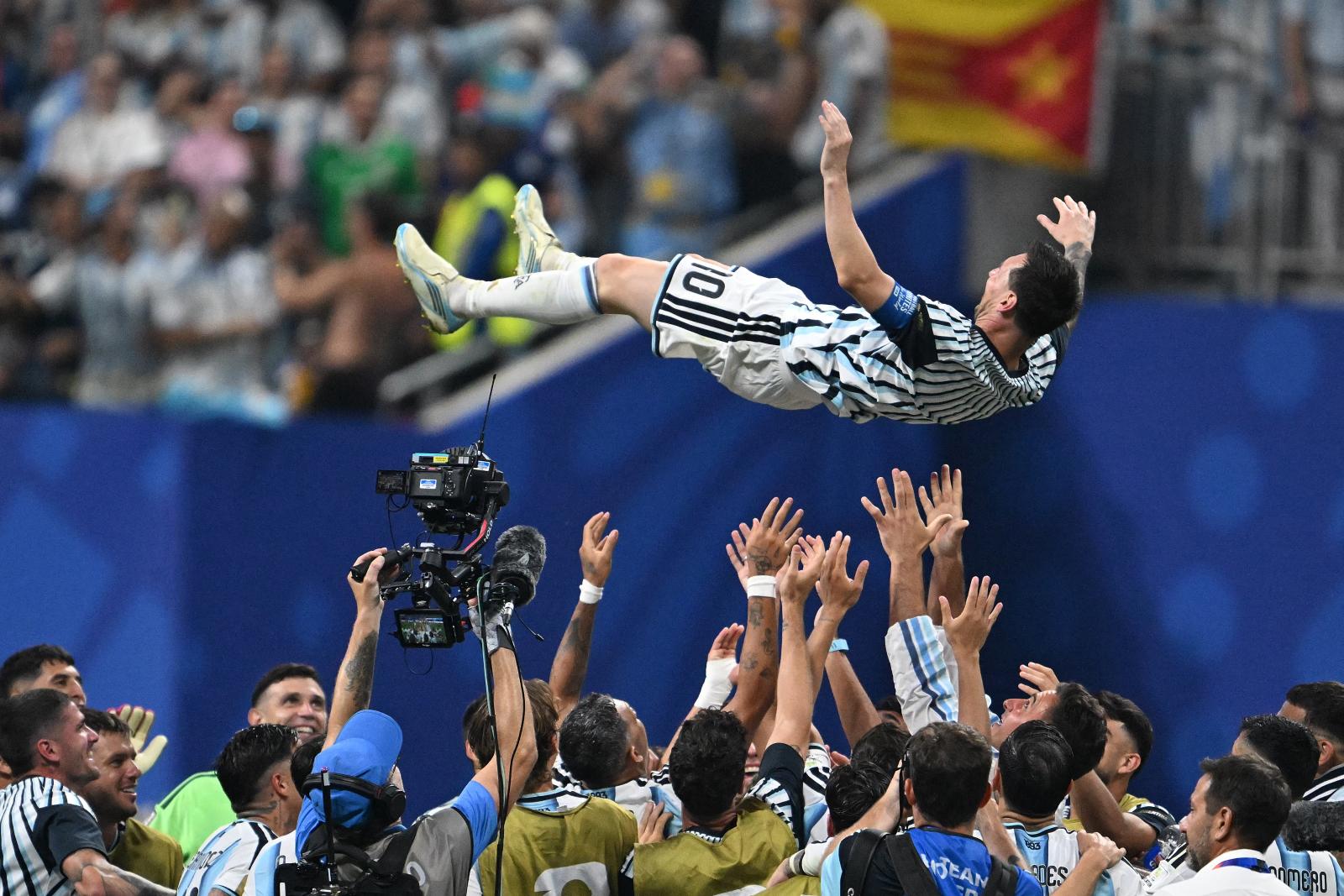 Argentína őrült hajrában, bő tíz perc alatt fordította meg az Egyiptom elleni nyolcaddöntőt