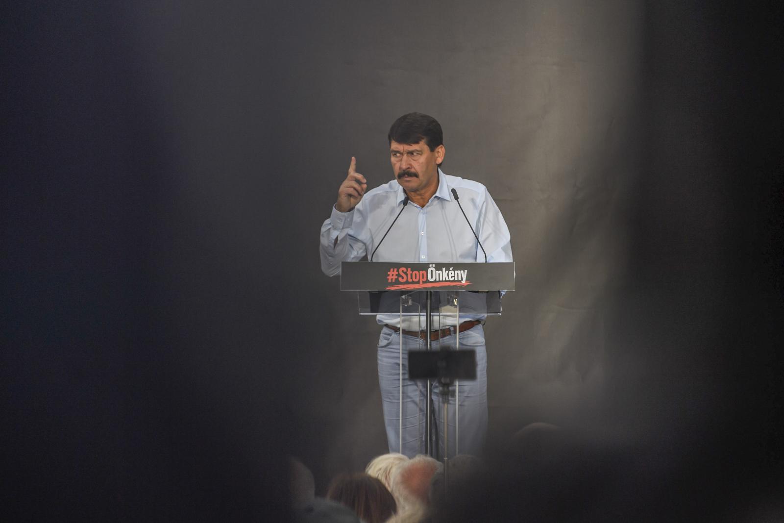 Áder János: Büntetőpert és polgári pert is indítunk Magyar Péter ellen, rágalmazásért, személyiségi jogsértésért és jó hírnév sérelméért is