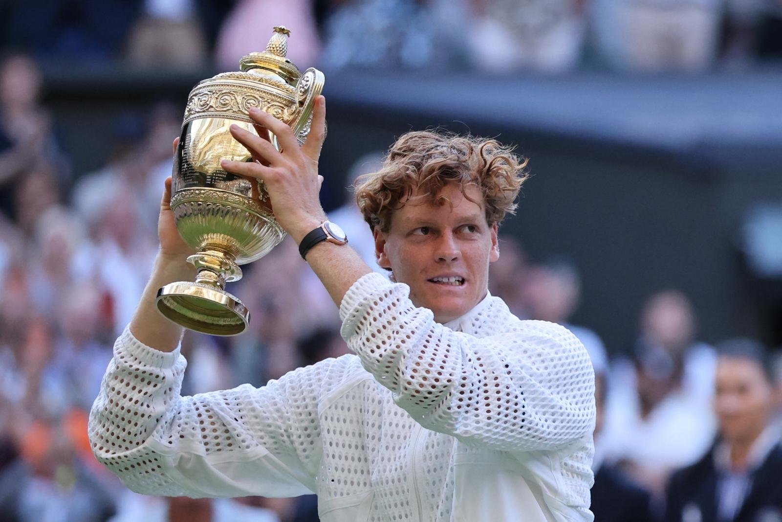 Jannik Sinner ötszörös Grand Slam-bajnok, megvédte a címét Wimbledonban