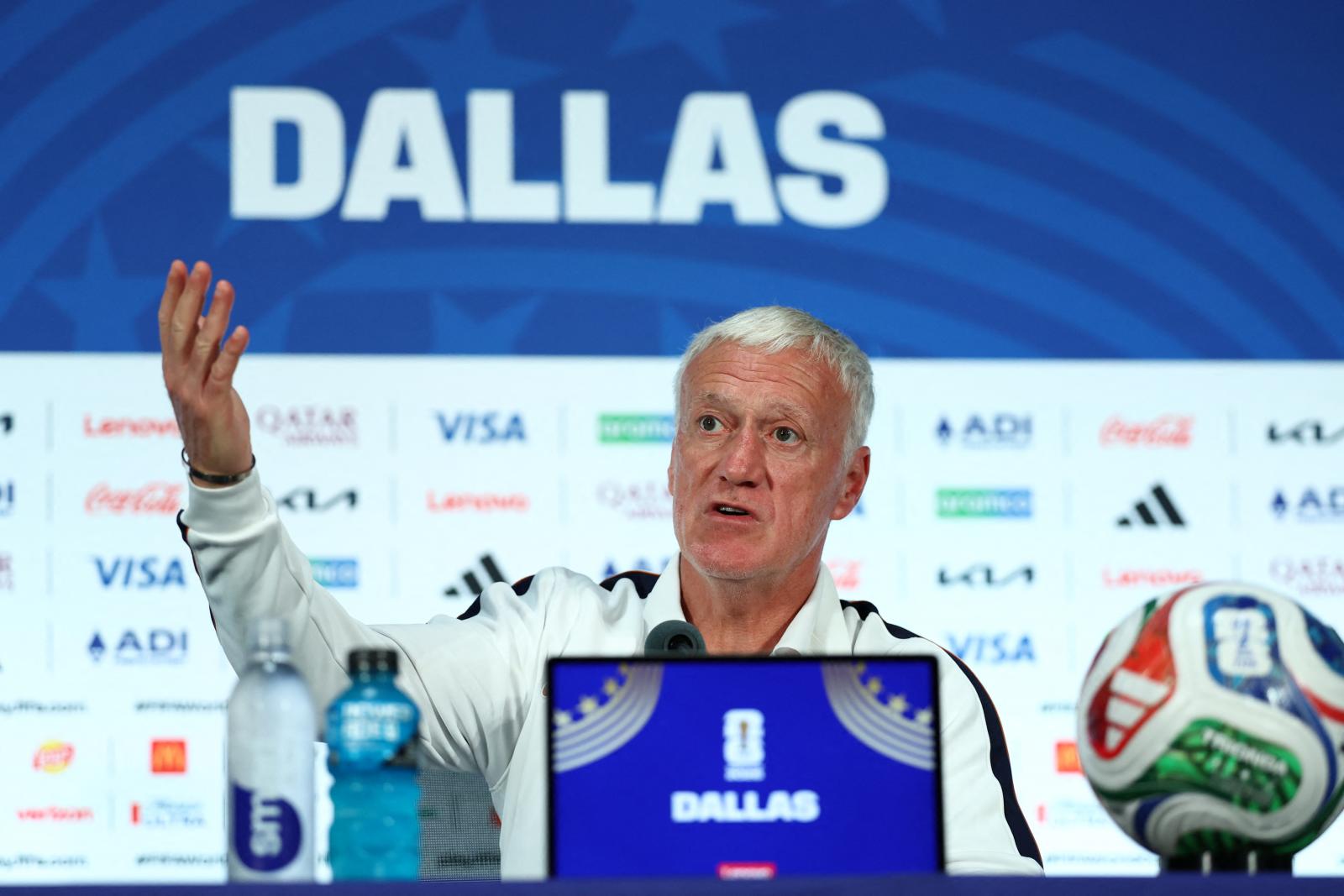 Didier Deschamps, a francia válogatott szövetségi kapitánya