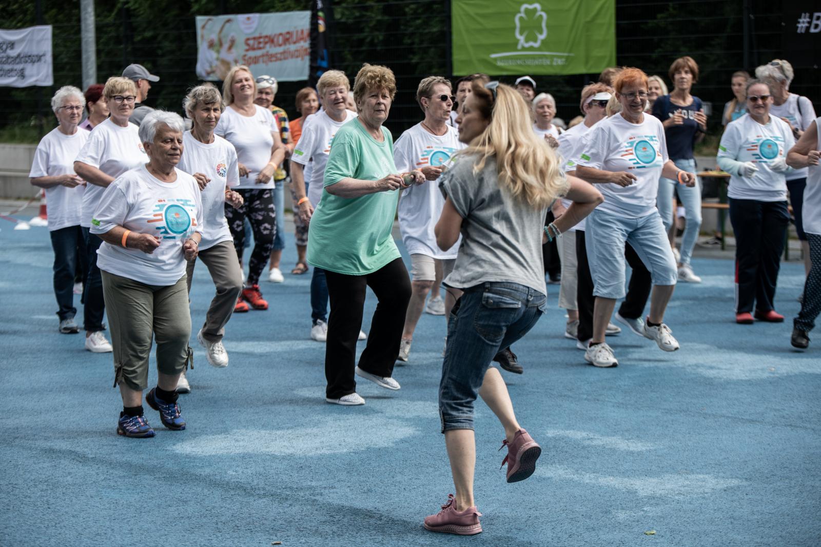 Nem a strandra való test a fontos, a mozgás minden életkorban az életminőségünket javítja