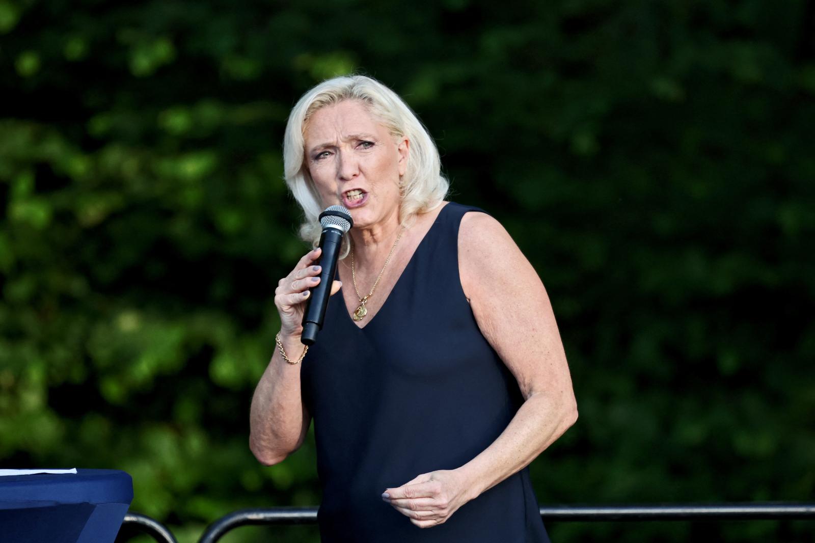 Menekülőút nyithatja meg Marine Le Pen kampányát az Élysée-palotáért