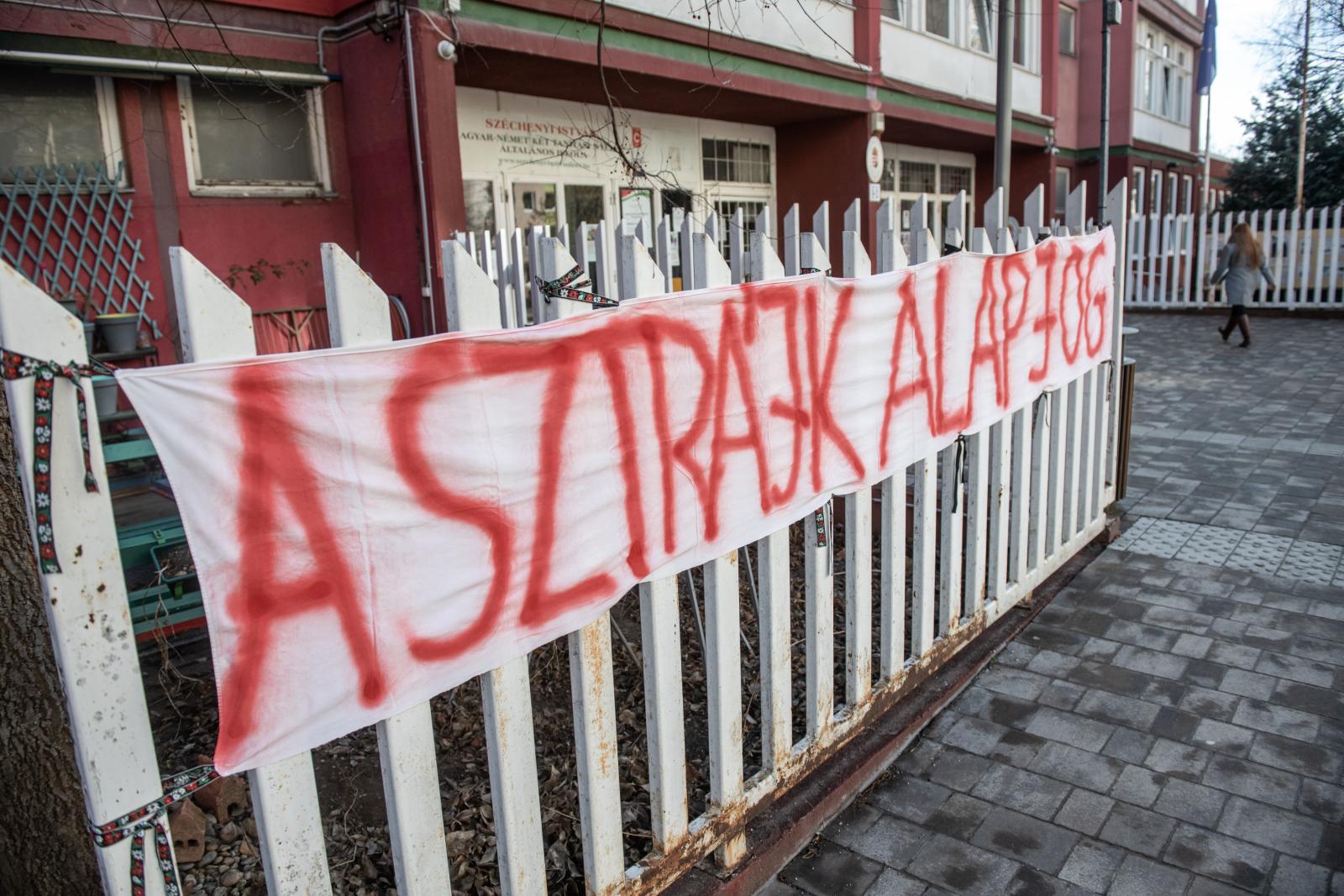 Valós érdekegyeztetés, a sztrájkjog helyreállítása, bérfelzárkóztatás – Levélben ismertették elvárásaikat Magyar Péterrel a szakszervezetek