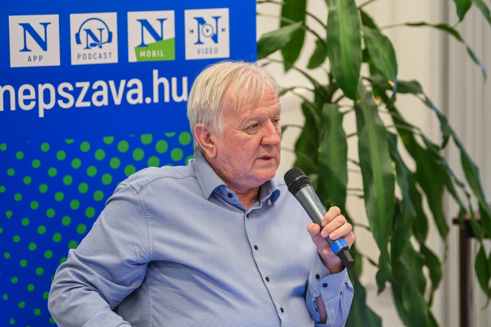 Závecz: Tisza 74 , Fidesz 19