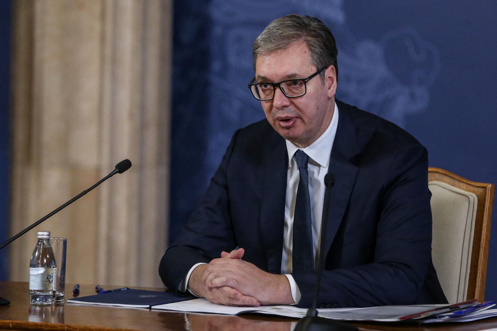 Aleksandar Vučić szerint az Egyesült Államok eltörli a szerb árukra kivetett 35 százalékos vámot