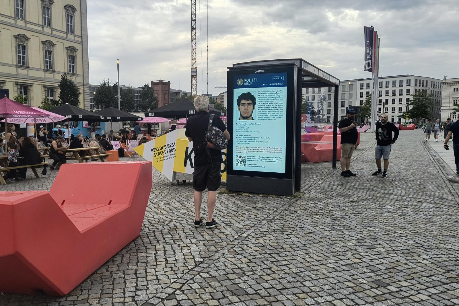 A hajtóvadászatnak vége, kommandósok végeztek a Berlin Pride merénylőjével