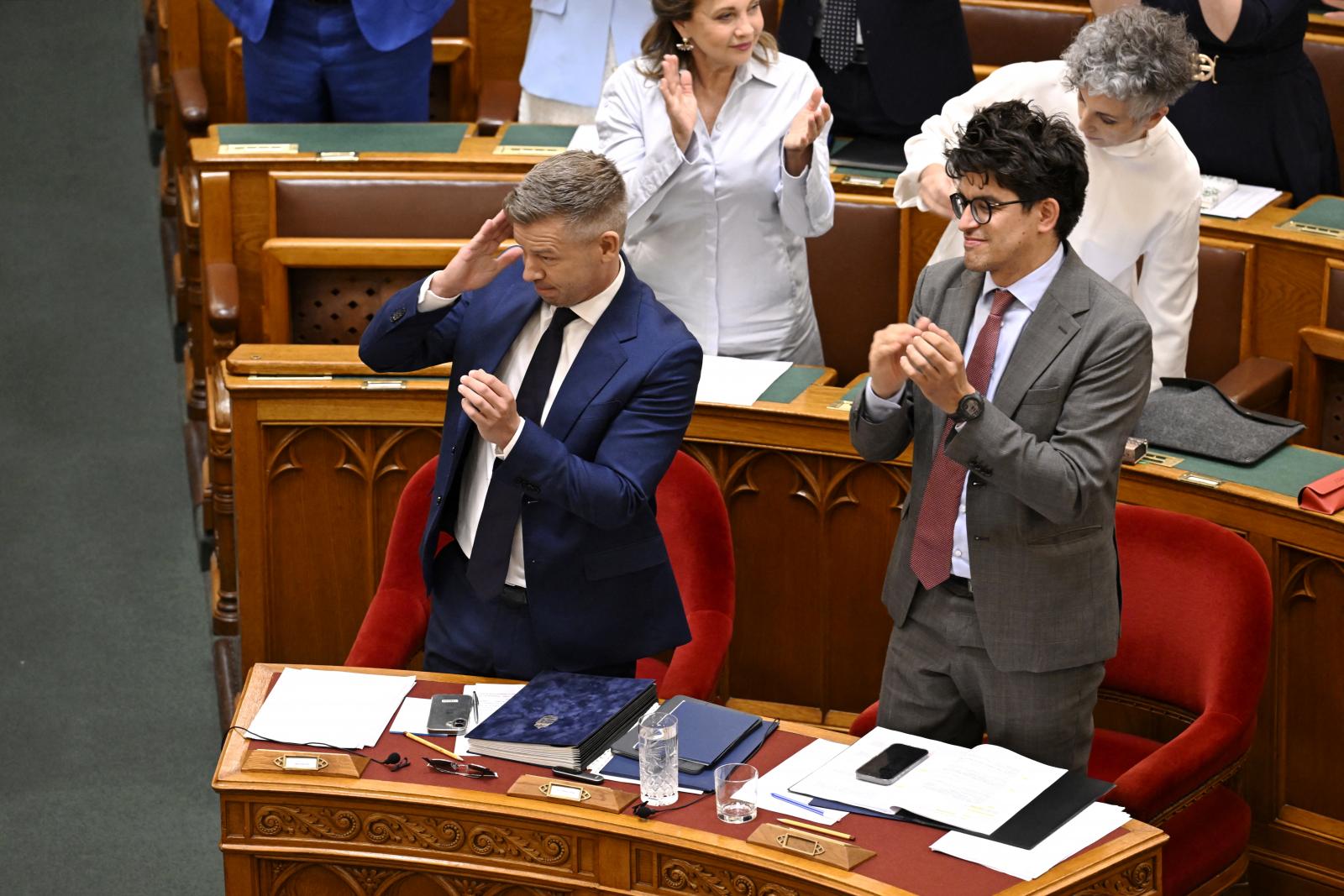 Republikon: Nem volt hatással a Tisza támogatottságára az alaptörvény-módosítás és a köztársasági elnök személye körüli vita sem