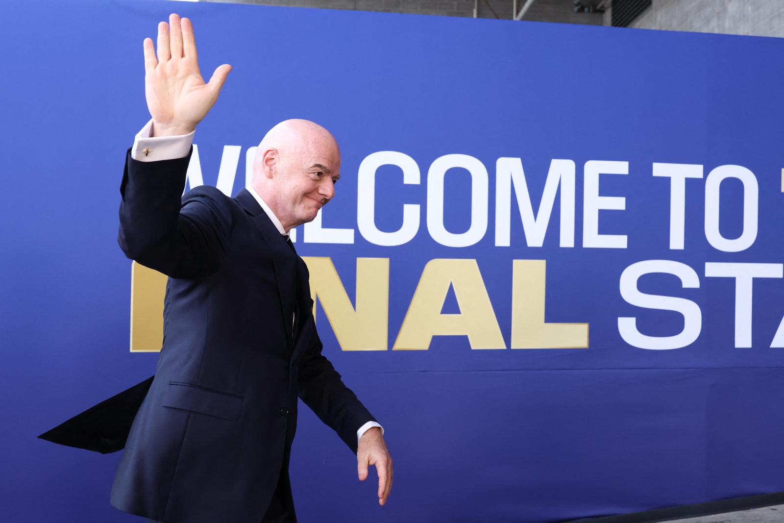 Gianni Infantino segítségével a Kushner-família nyerészkedne a labdarúgó VB-ken