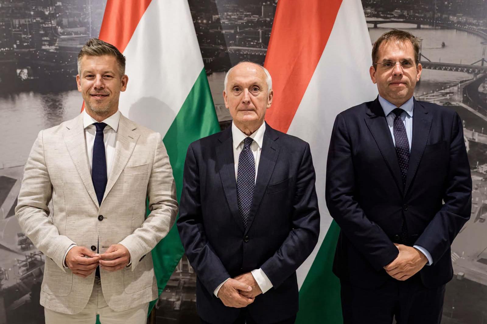 Most Baka Andrást, a Legfelsőbb Bíróság korábbi elnökét fogadta Magyar Péter és Ruff Bálint