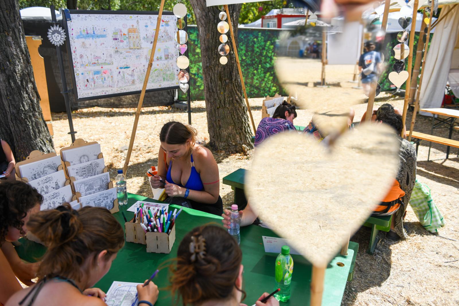 Az Art Gardenben rajzolhatunk, stencilezhetünk és zenélhetünk is