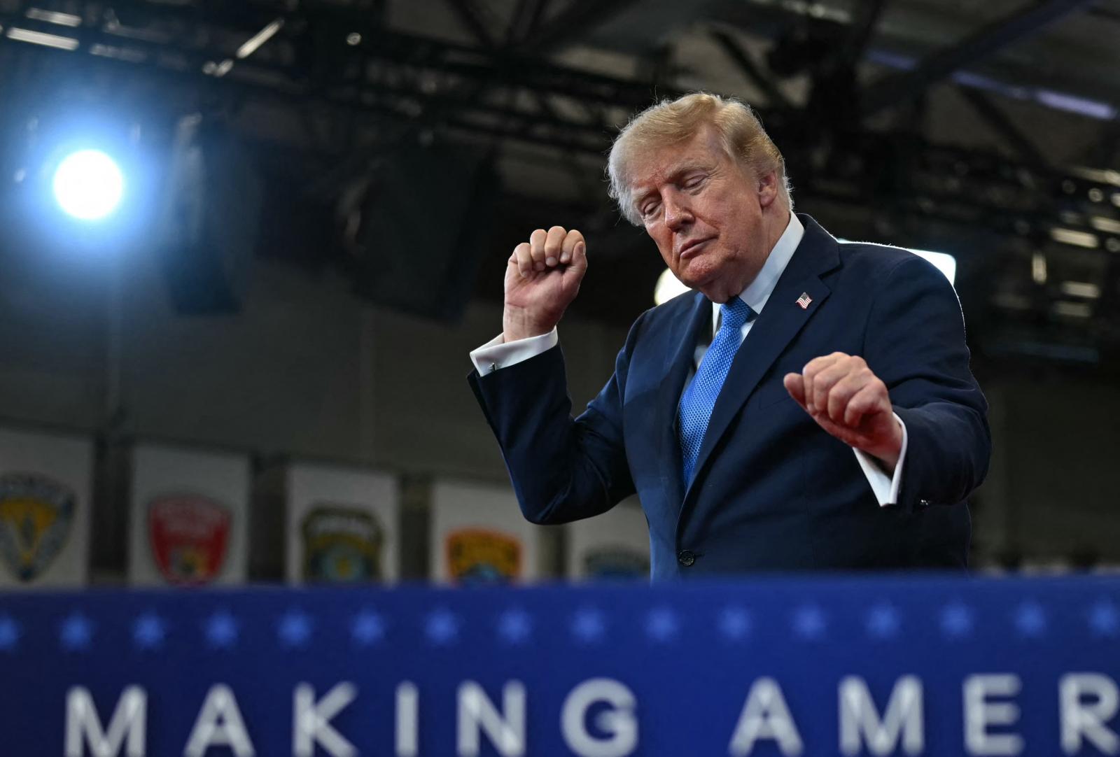 Donald Trump az Egyesült Államok területének akarja nyilvánítani a Hormuzi-szorost