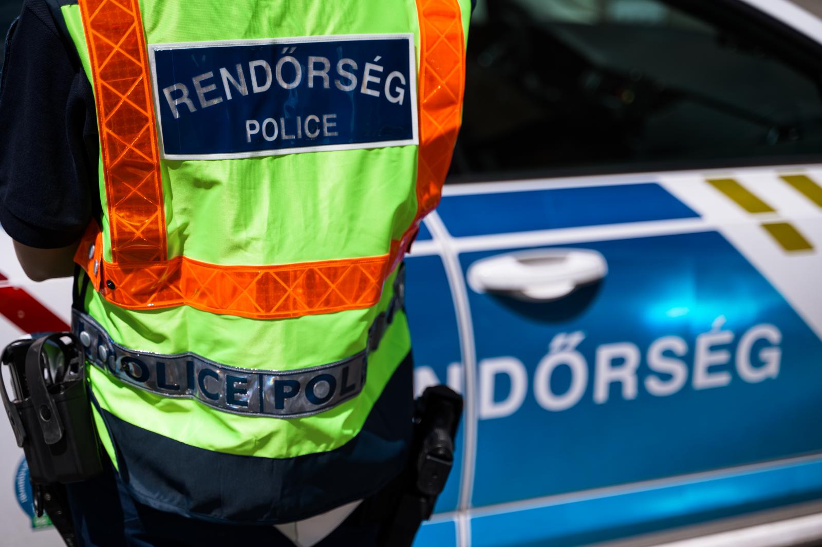 Őrizetbe vették a férfit, aki a távoltartási végzést megszegve fojtogatta volt barátnőjét a Lehel téri aluljáróban
